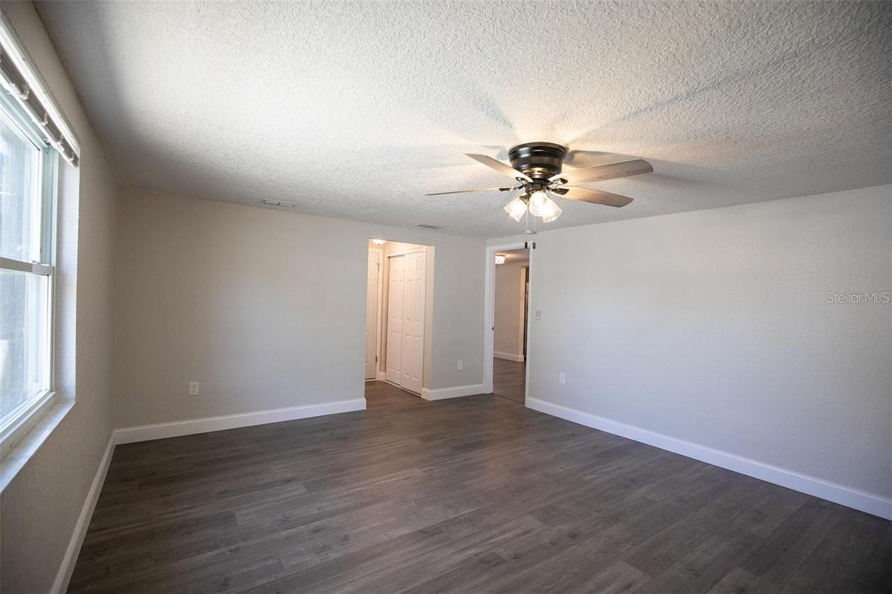 Image 10 of 28 For 7144 Fairfax Drive