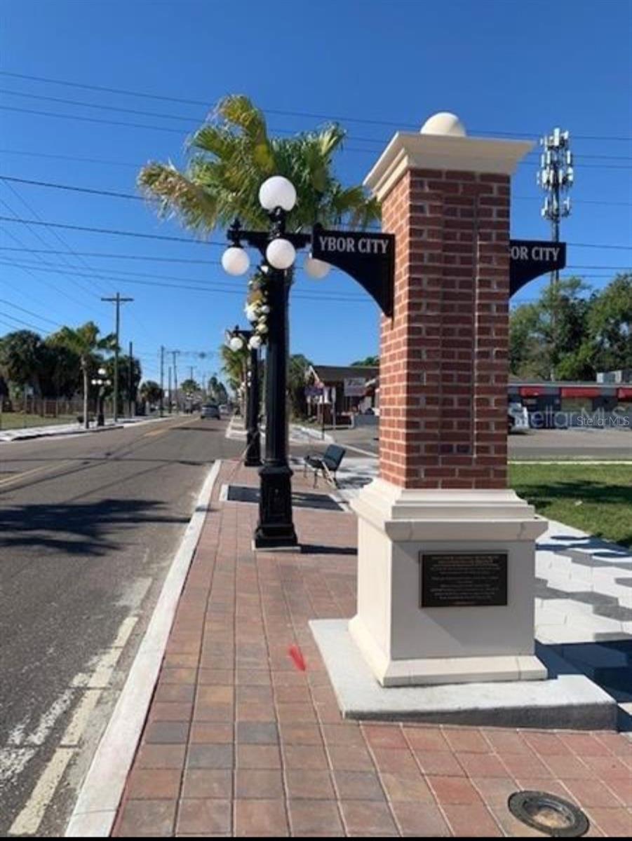 Image 13 of 14 For 3102 7th Avenue