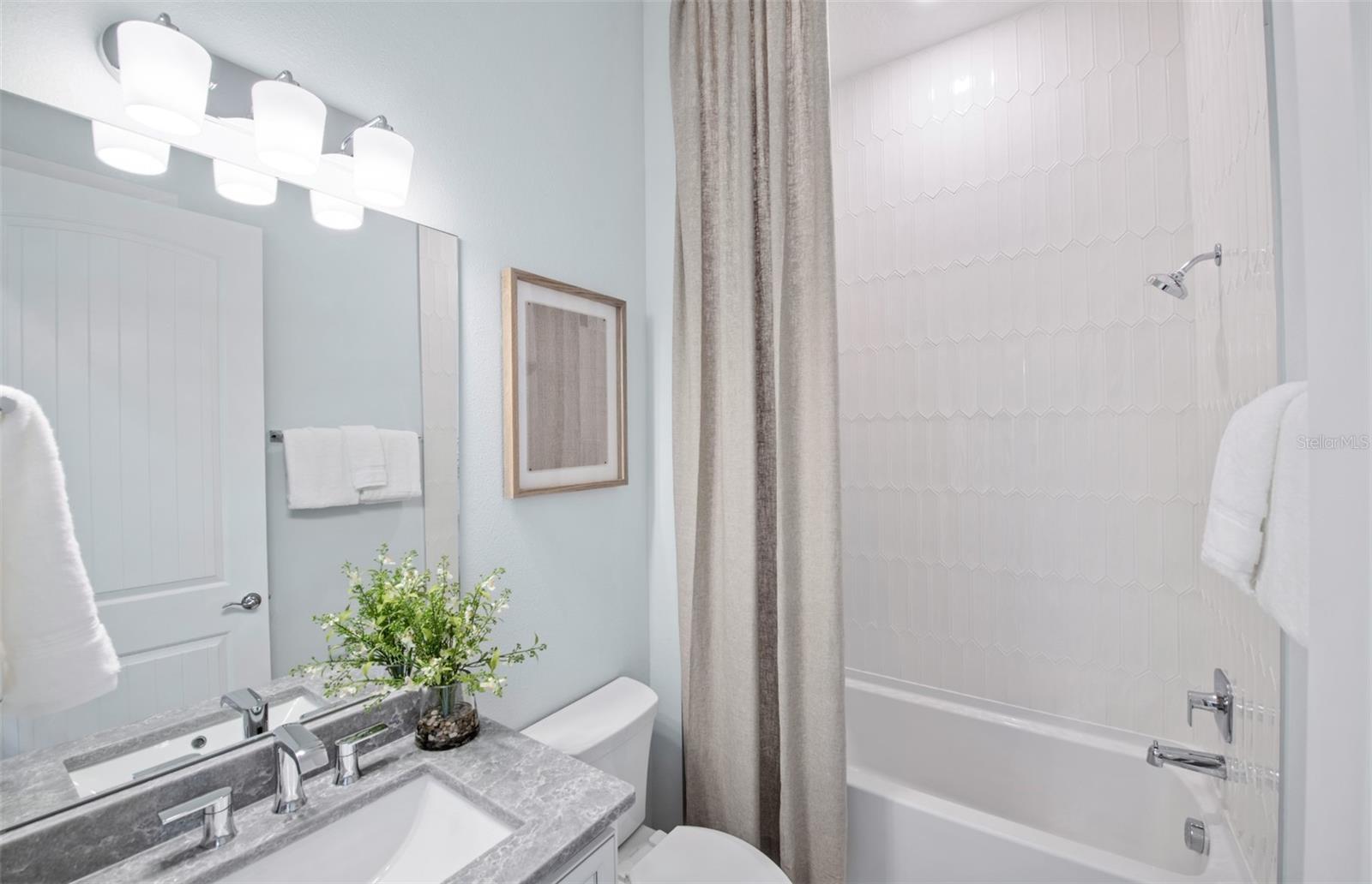 Listing photo id 10 for 13652 Canyon Ridge Road