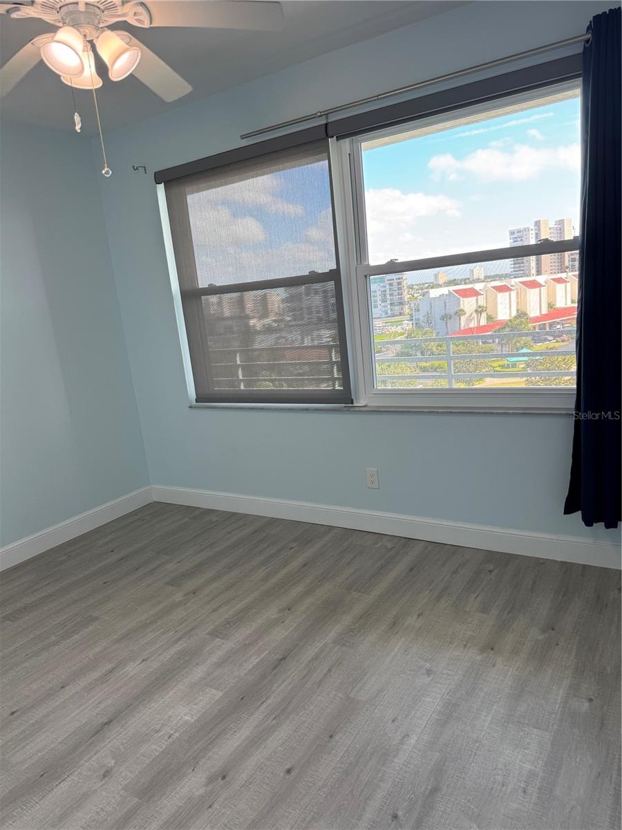 Image 12 of 34 For 7902 Sailboat Key Boulevard S 502