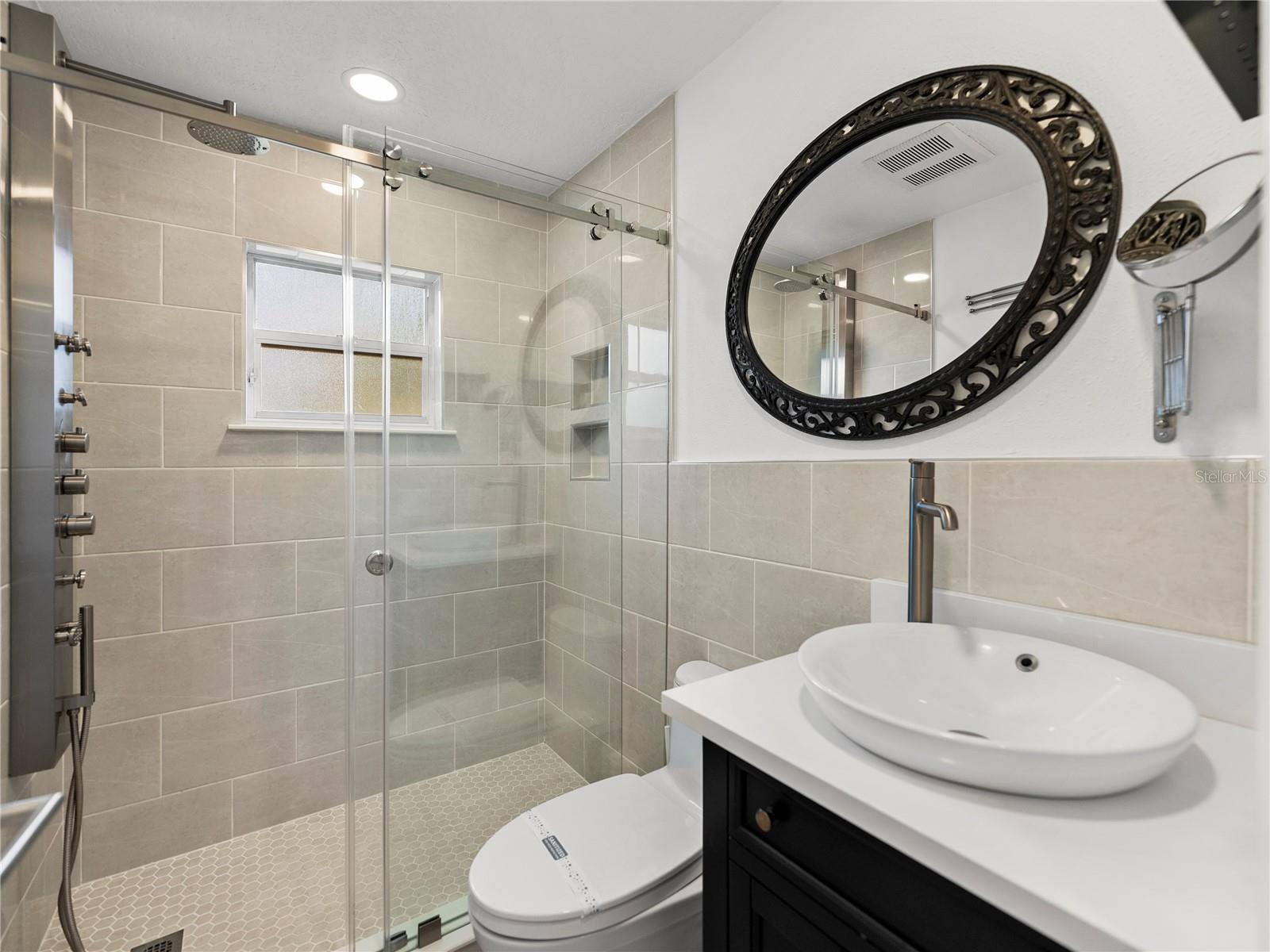 Image 38 of 74 For 12632 Oak Hollow Court