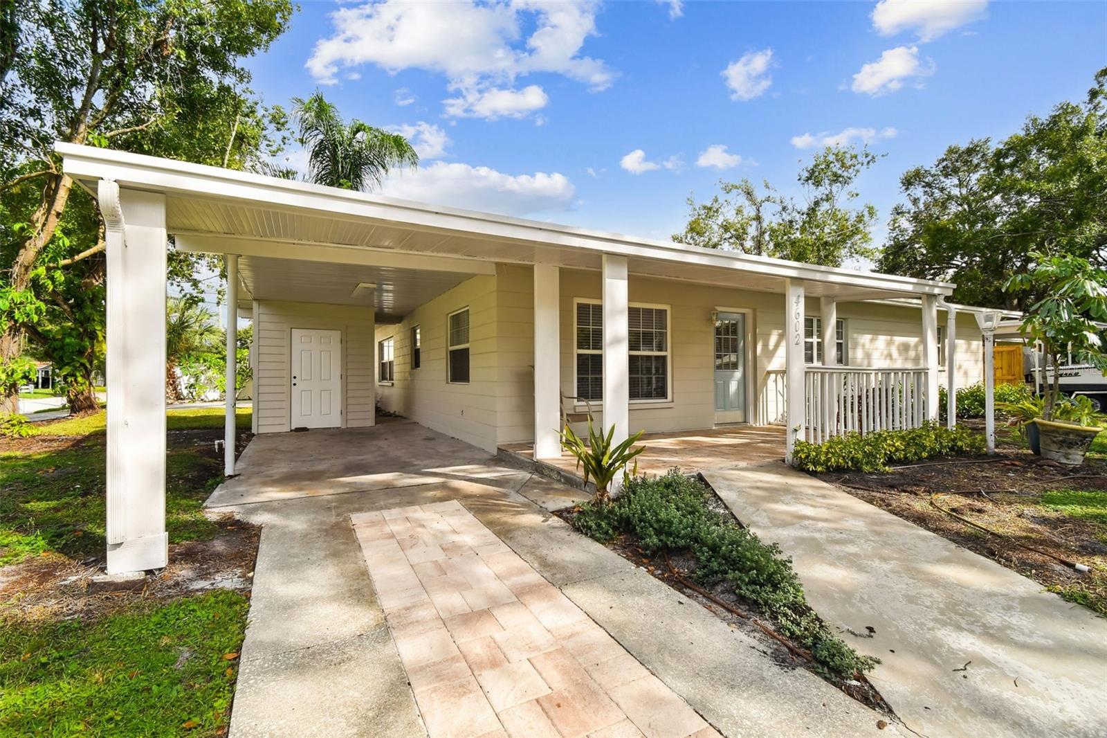 Image 3 of 25 For 4602 Renellie Drive