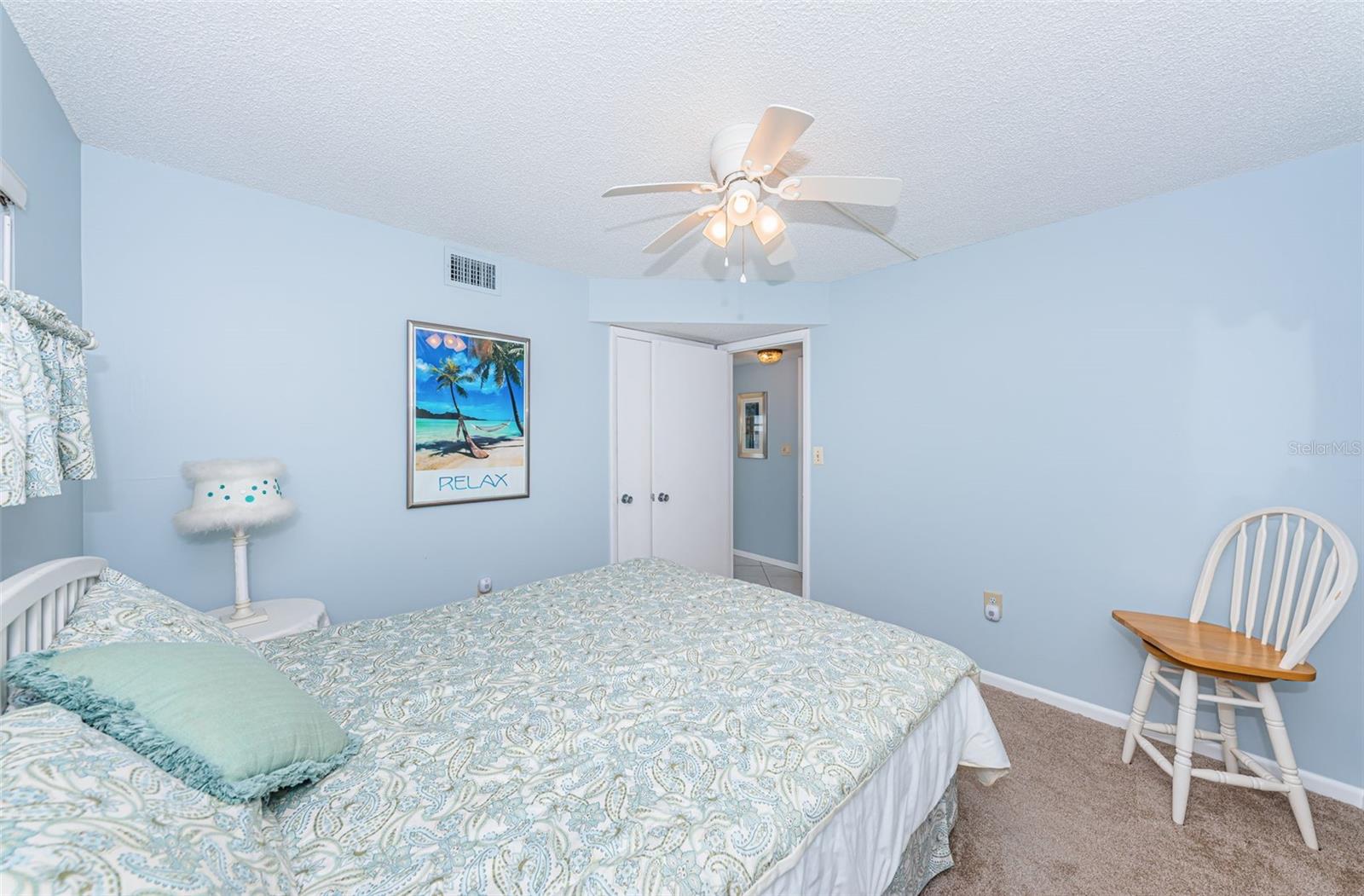 Image 35 of 58 For 4750 Cove Circle 801