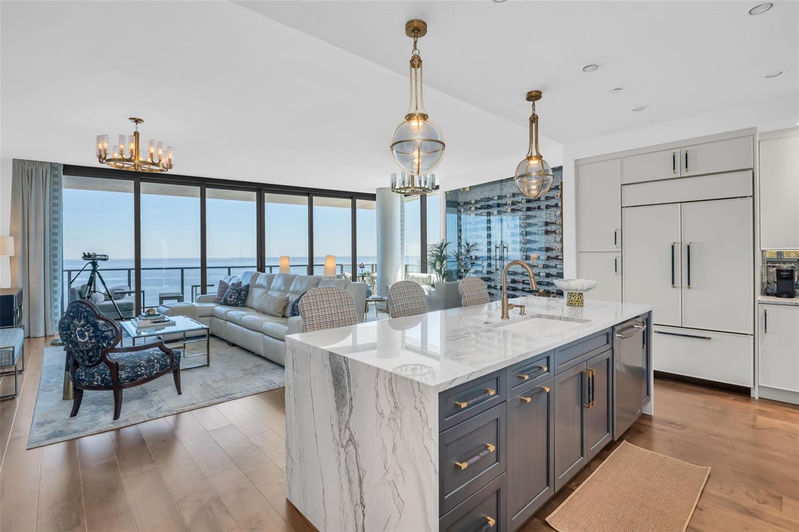 Image 12 of 61 For 100 1st Avenue N 3001