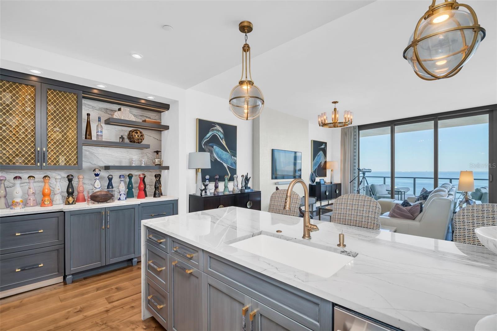 Image 42 of 61 For 100 1st Avenue N 3001