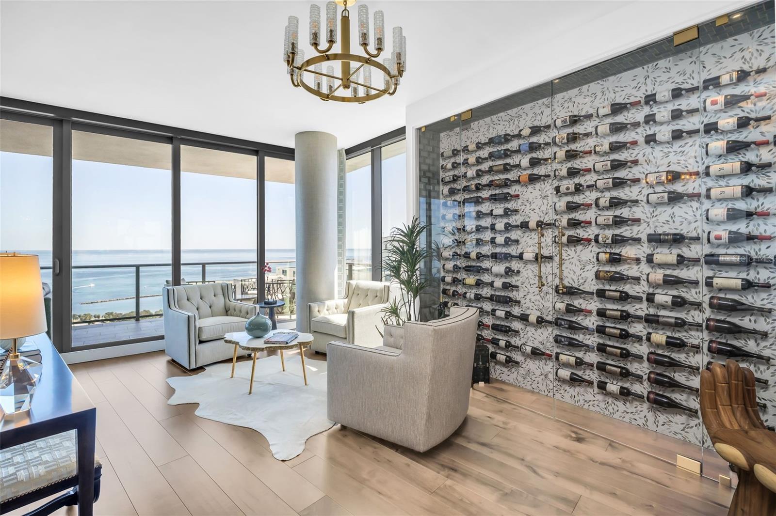 Image 45 of 61 For 100 1st Avenue N 3001