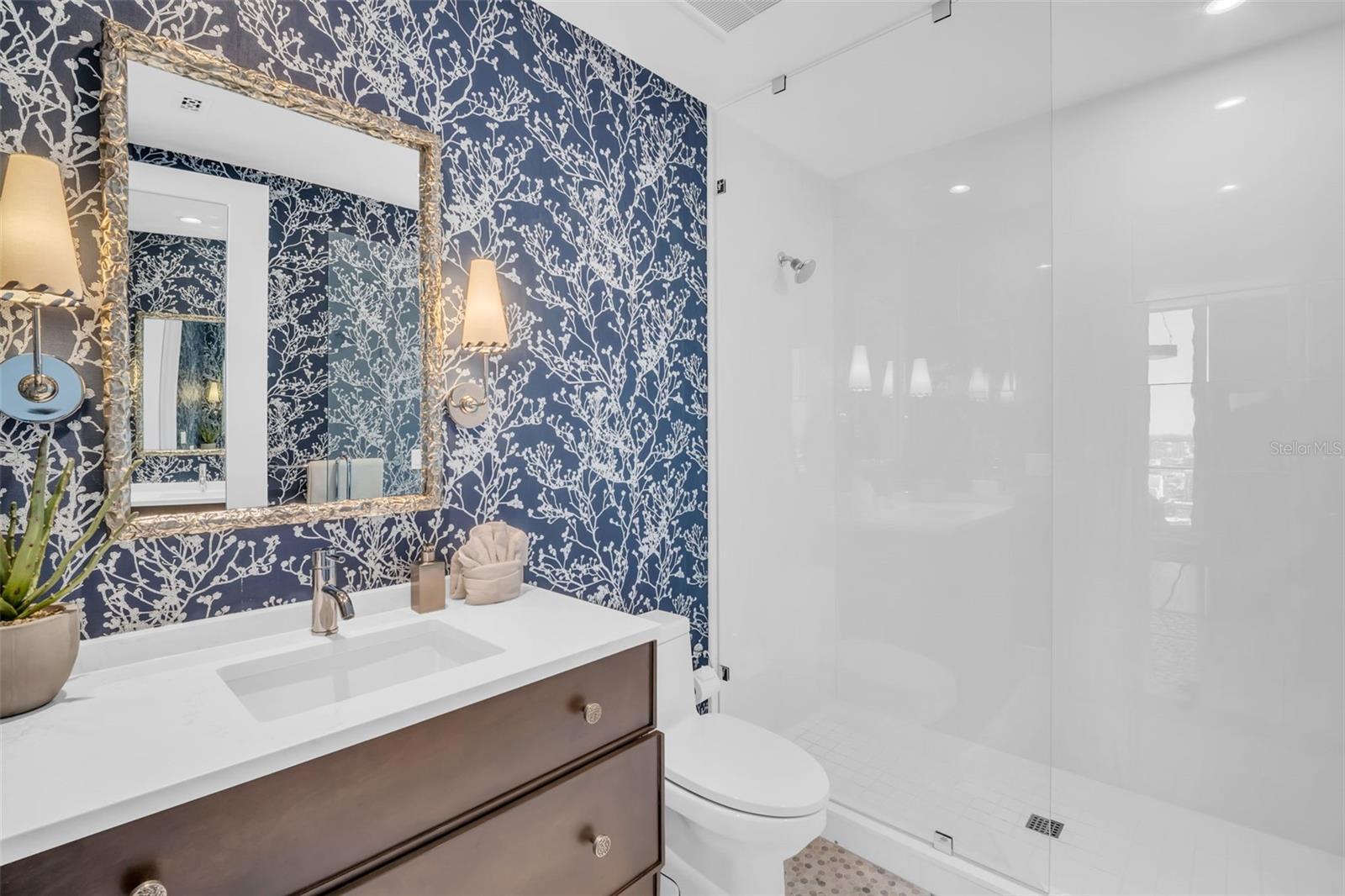 Image 50 of 61 For 100 1st Avenue N 3001