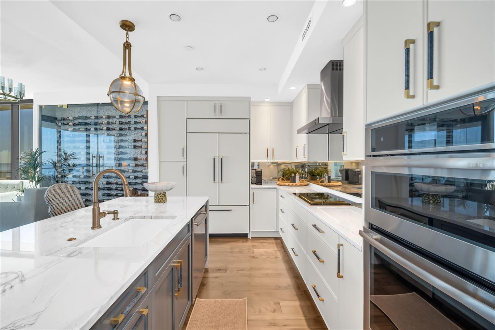 Image 8 of 61 For 100 1st Avenue N 3001