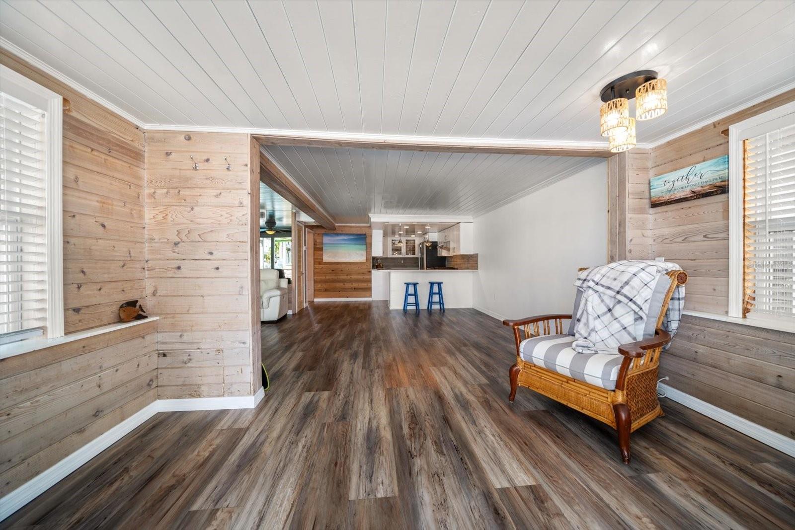 Image 3 of 47 For 115 99th Avenue