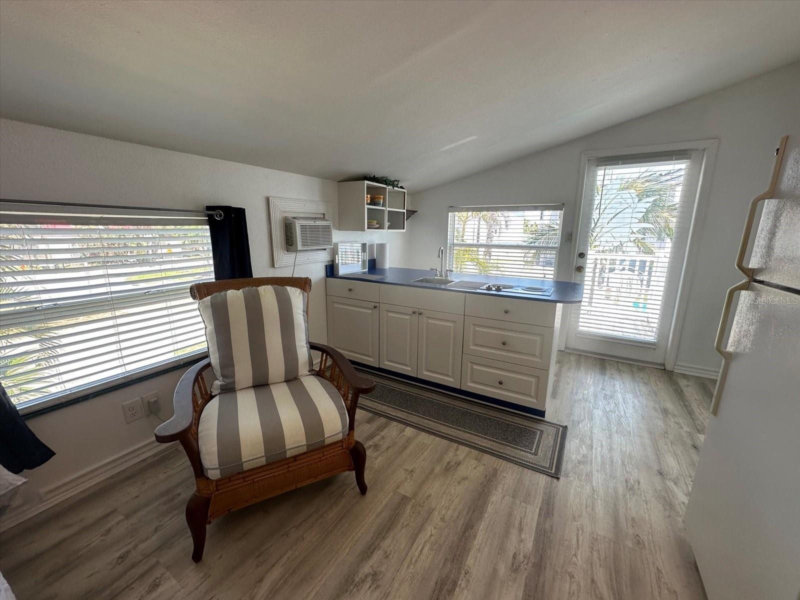 Image 32 of 47 For 115 99th Avenue