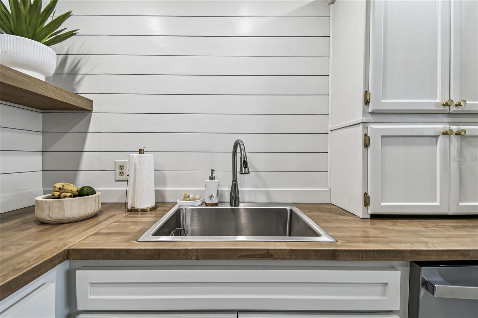 Image 12 of 56 For 2209 Utopian Drive E 307