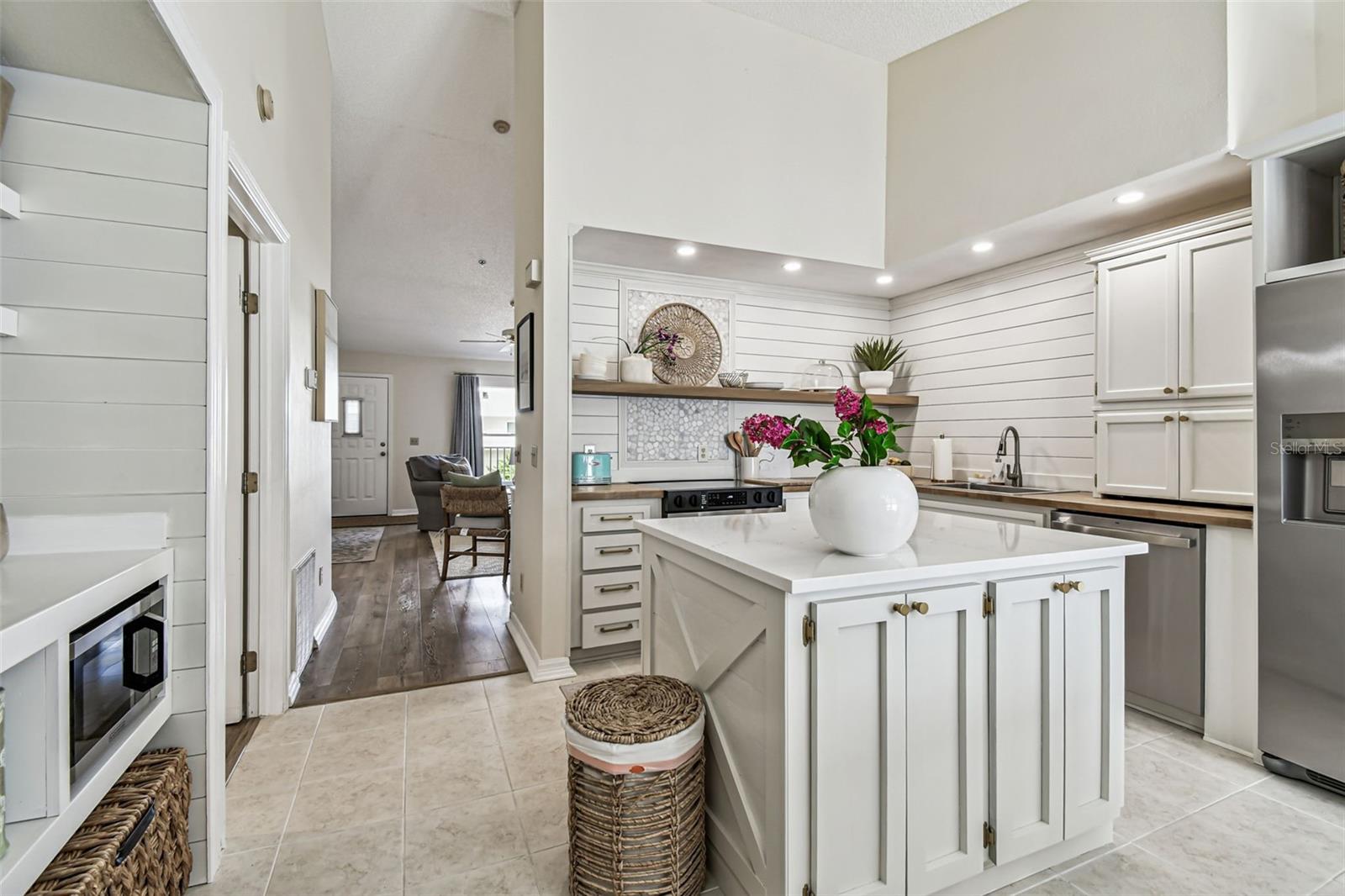 Image 13 of 56 For 2209 Utopian Drive E 307