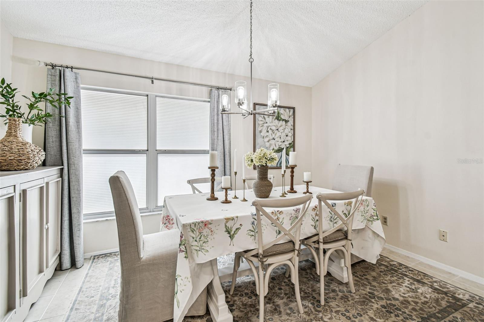 Image 14 of 56 For 2209 Utopian Drive E 307