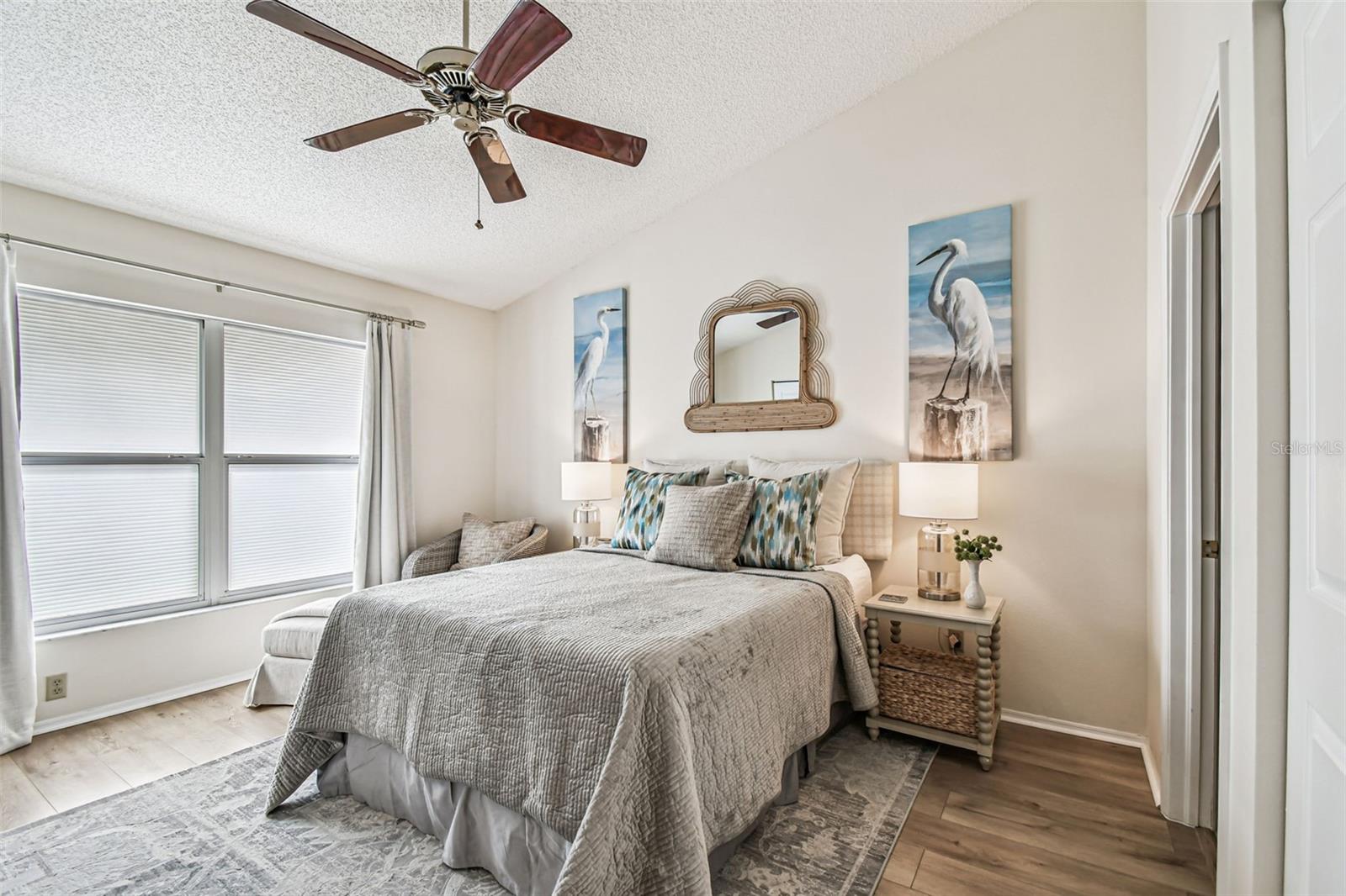 Image 21 of 56 For 2209 Utopian Drive E 307