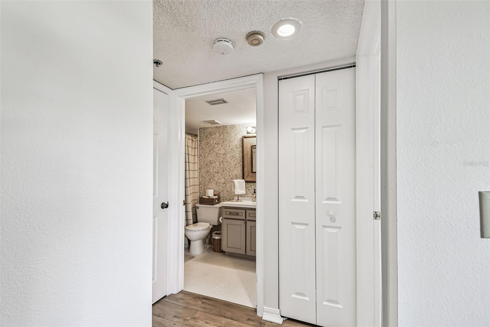 Image 26 of 56 For 2209 Utopian Drive E 307