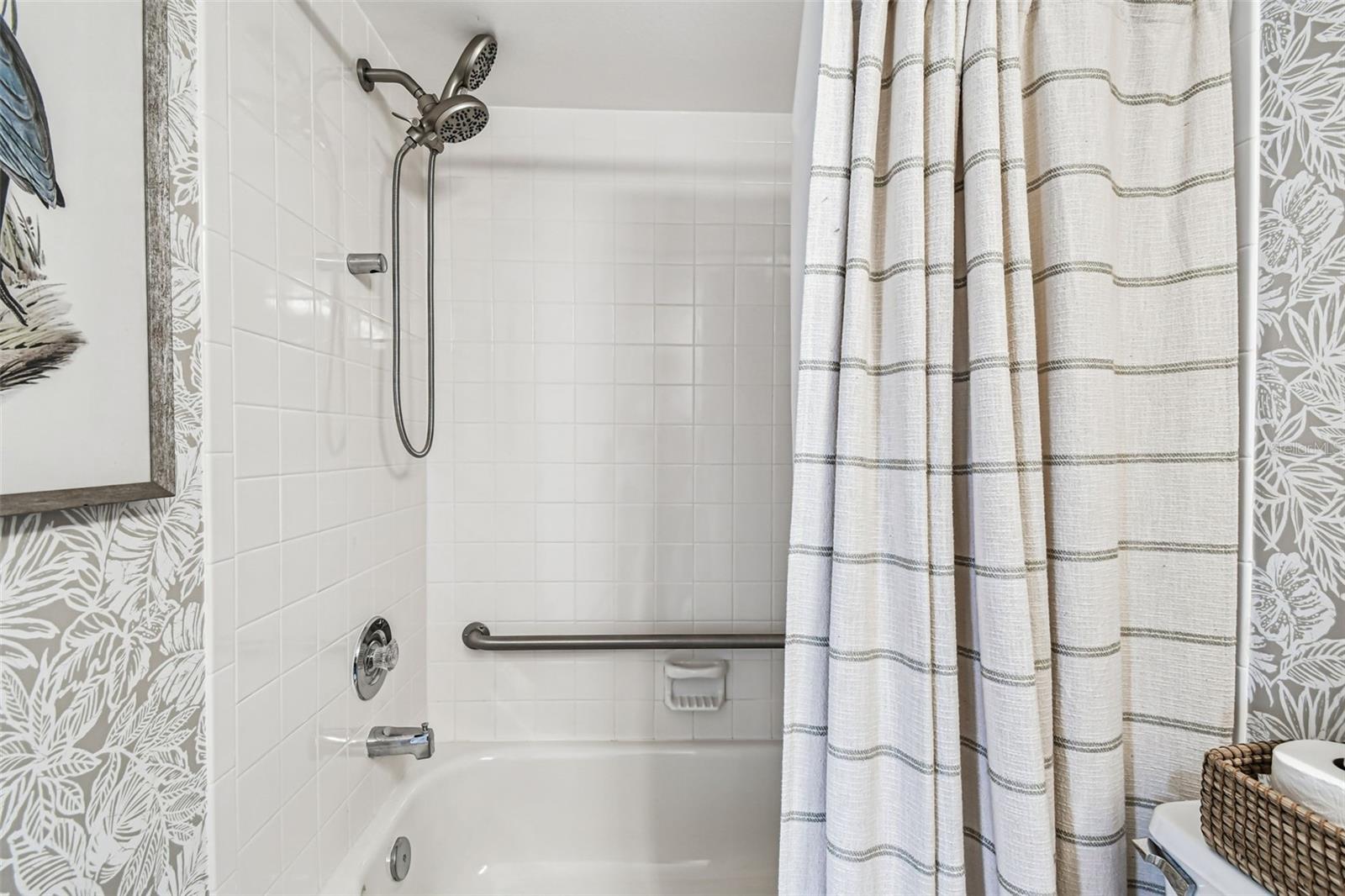 Image 31 of 56 For 2209 Utopian Drive E 307