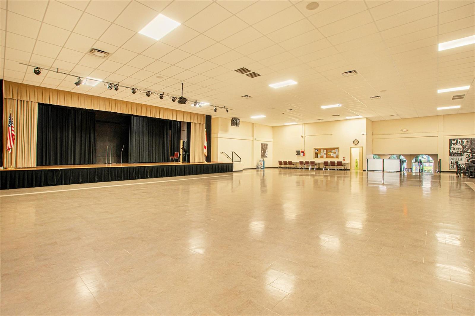 Image 48 of 56 For 2209 Utopian Drive E 307