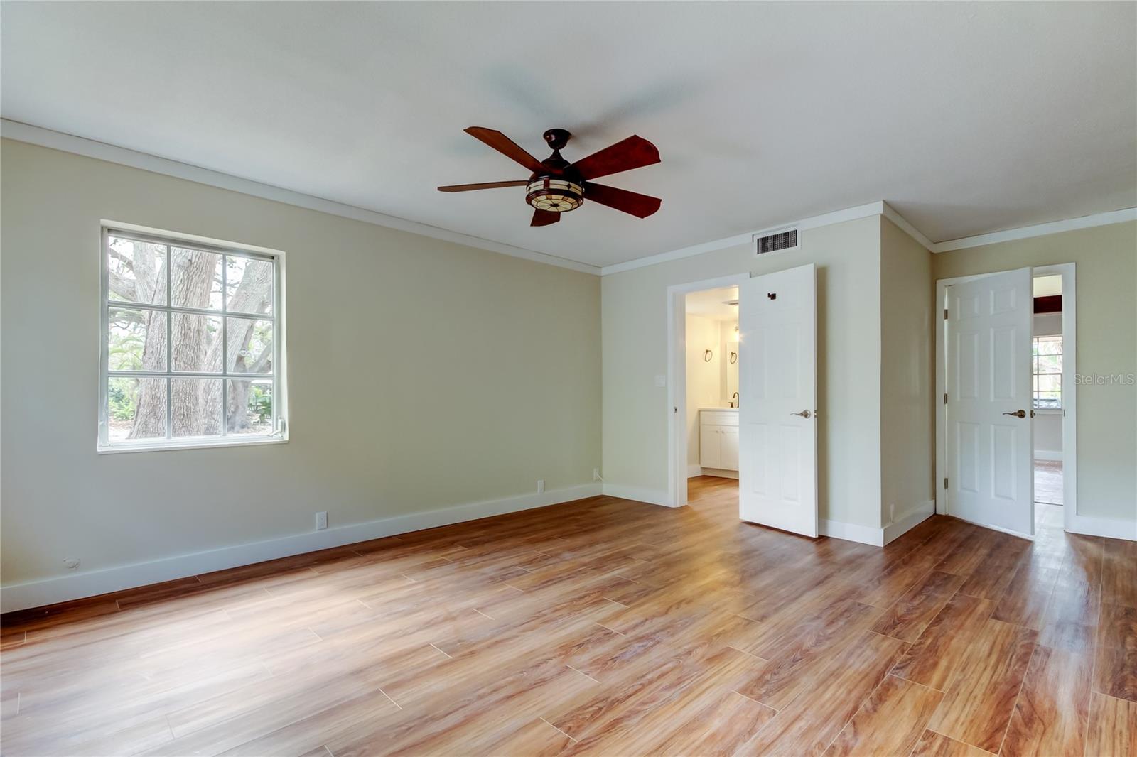 Image 17 of 32 For 2901 Pelham Rd N