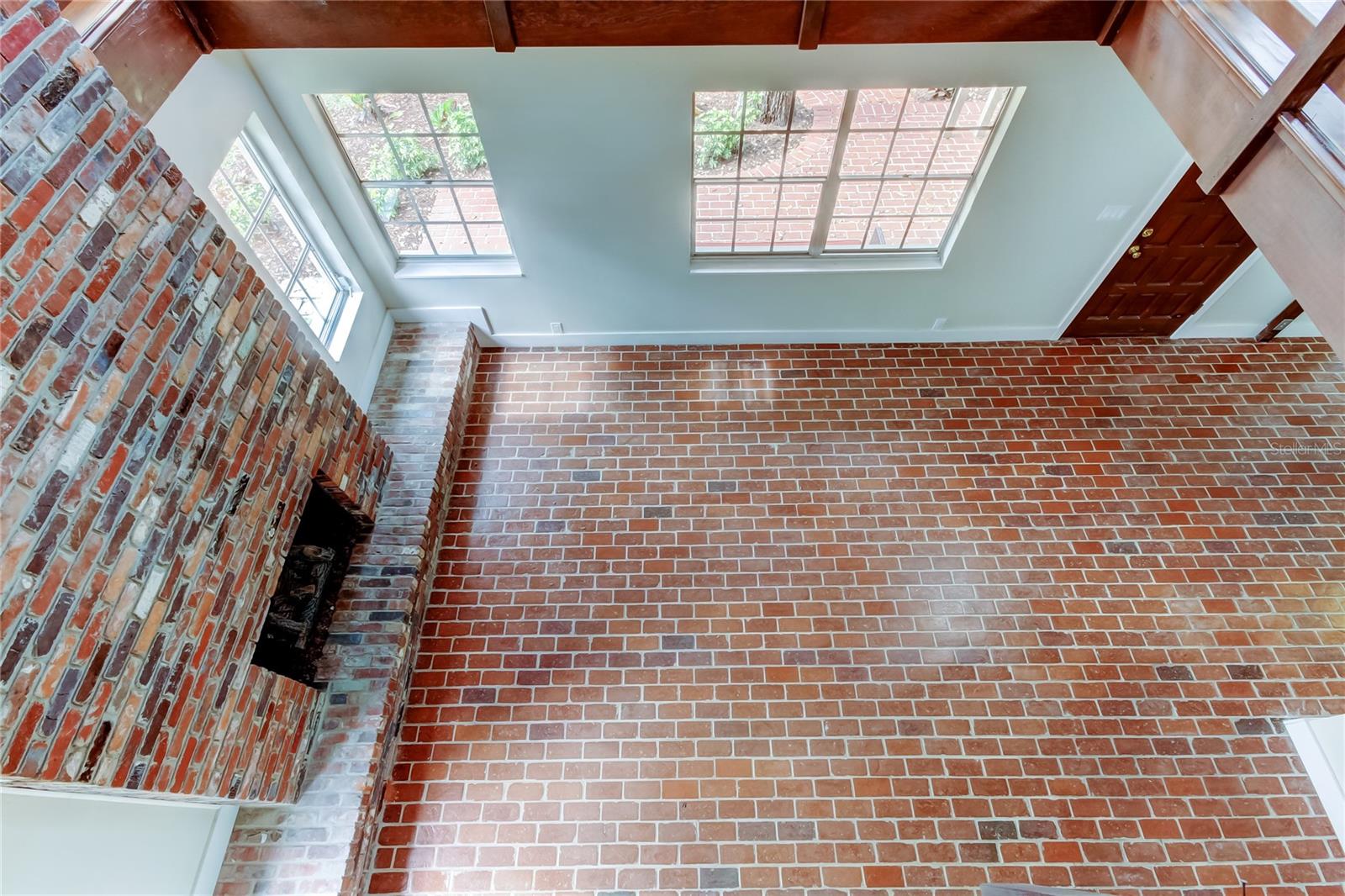 Image 23 of 32 For 2901 Pelham Rd N