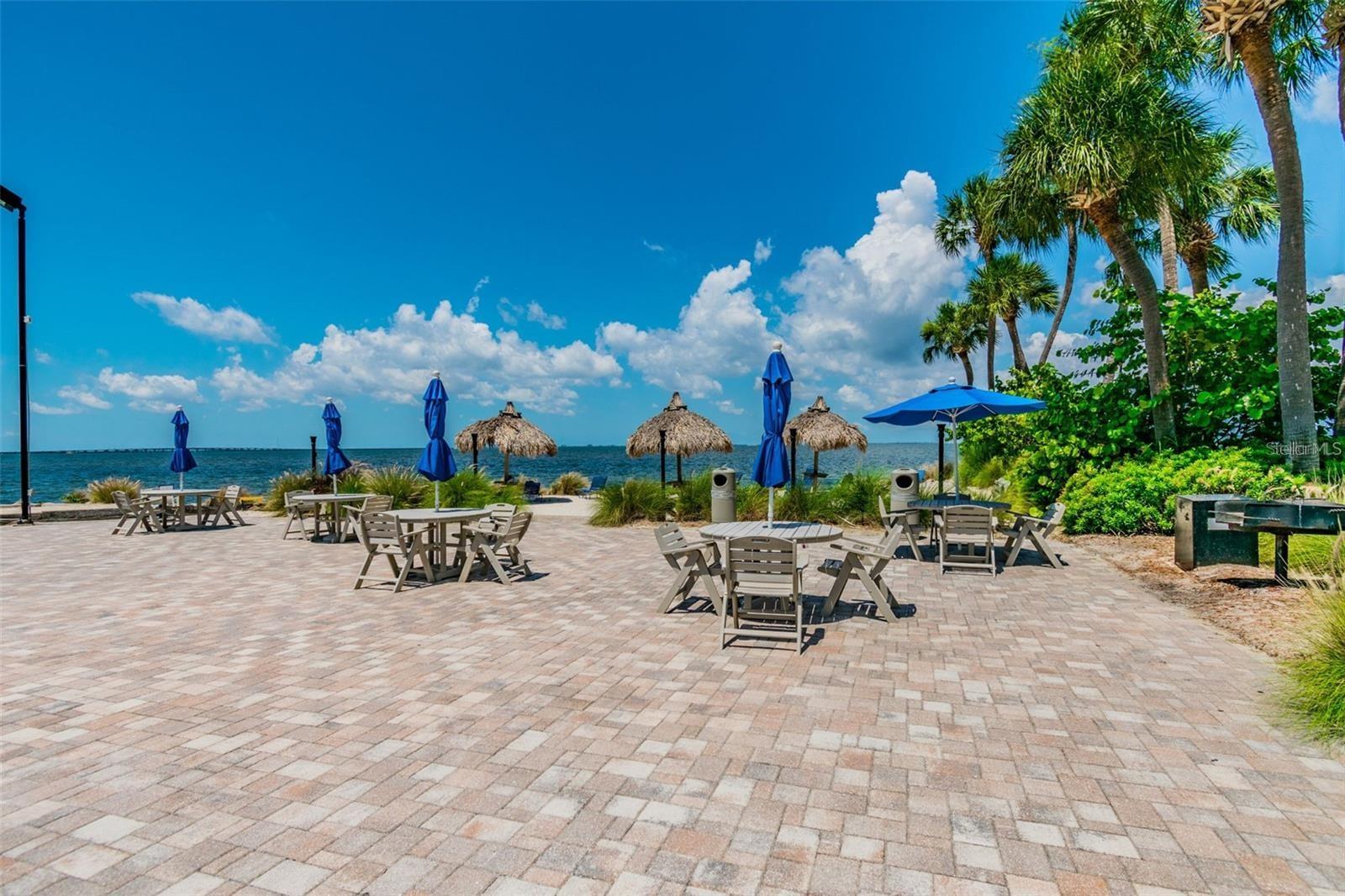 Image 26 of 33 For 2506 Rocky Point Drive 237