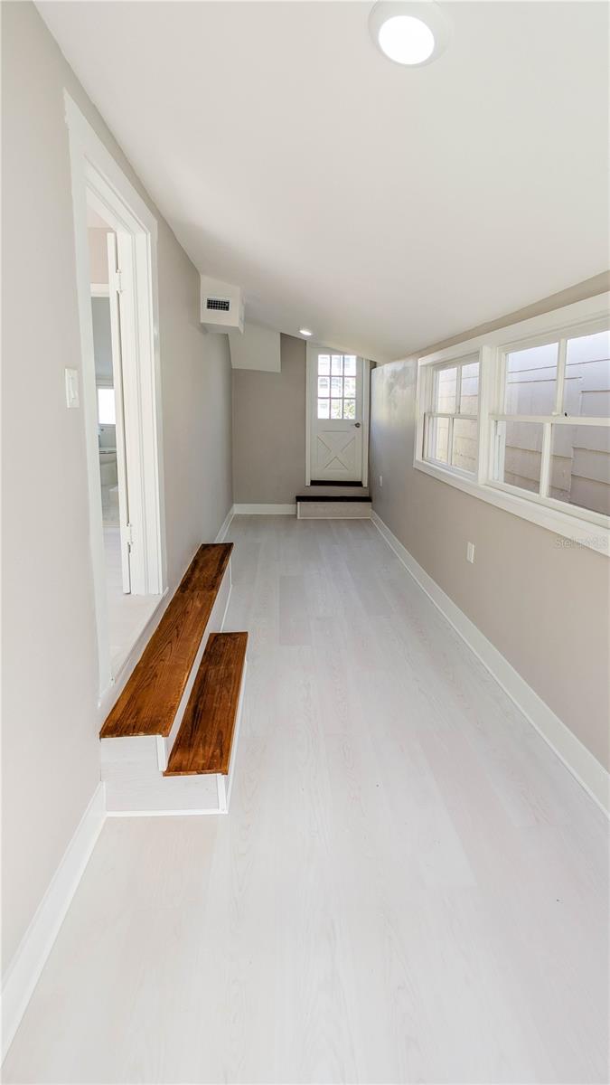 Image 32 of 89 For 361 Lang Court N