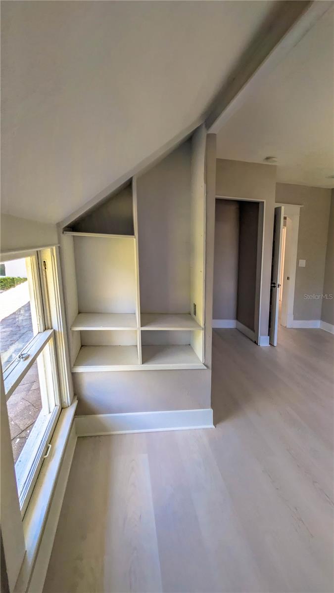 Image 41 of 89 For 361 Lang Court N