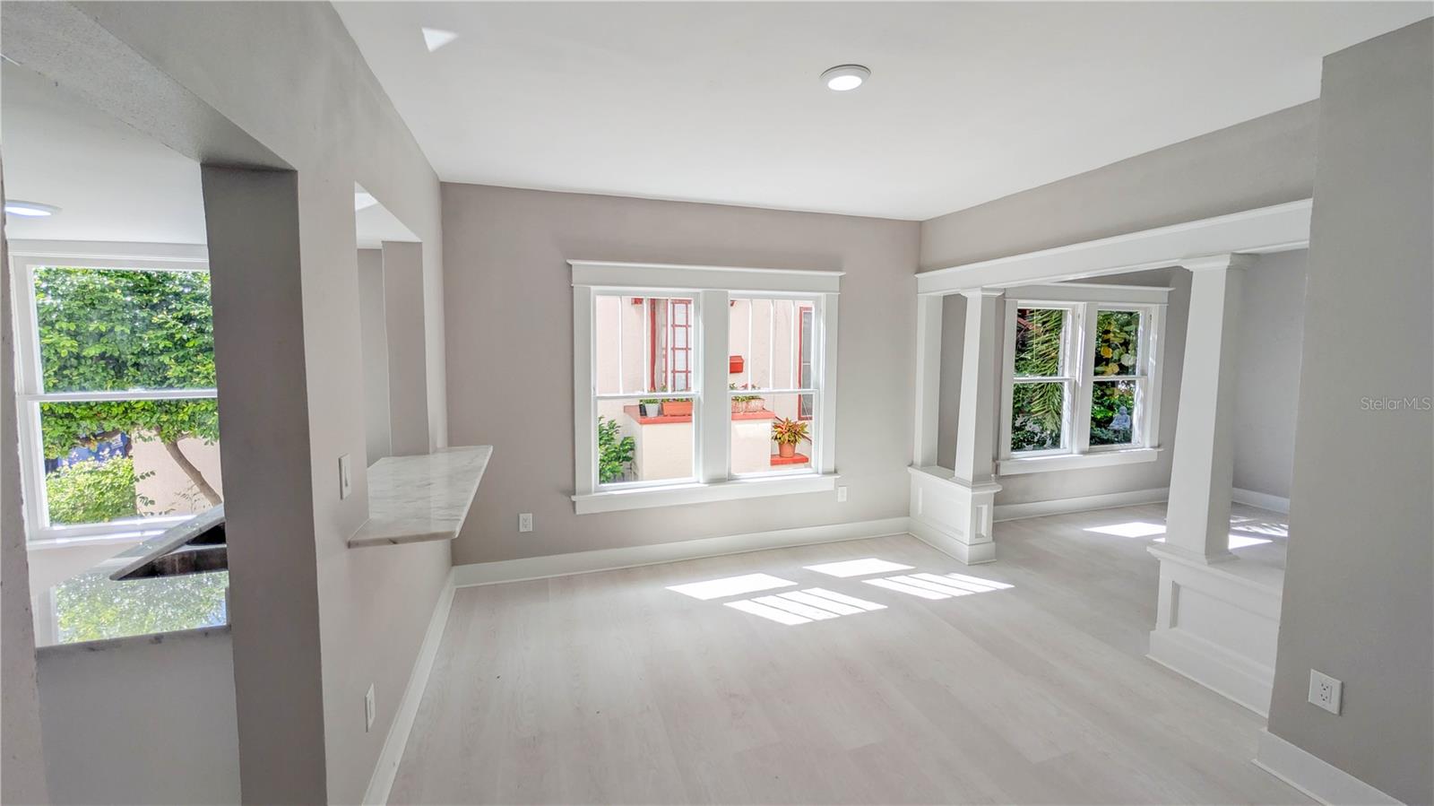 Image 9 of 89 For 361 Lang Court N