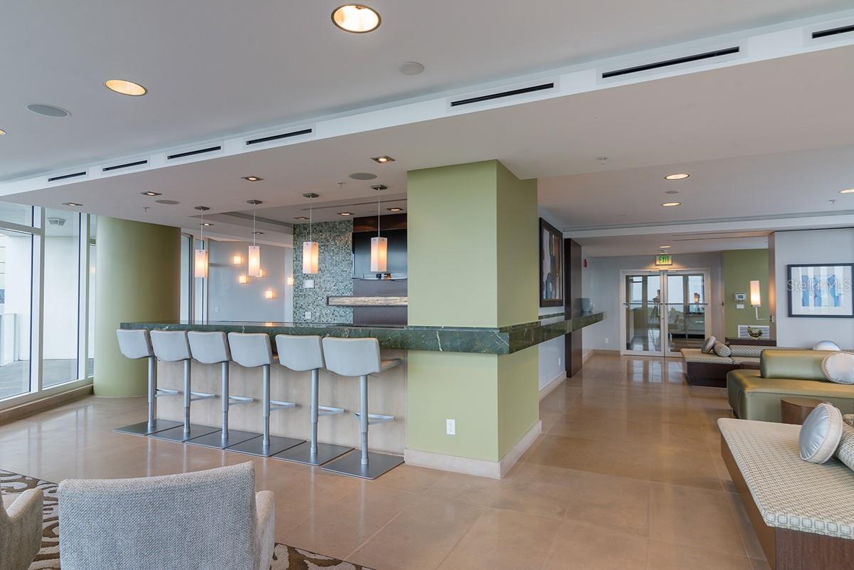 Image 4 of 42 For 145 2nd Avenue S 623