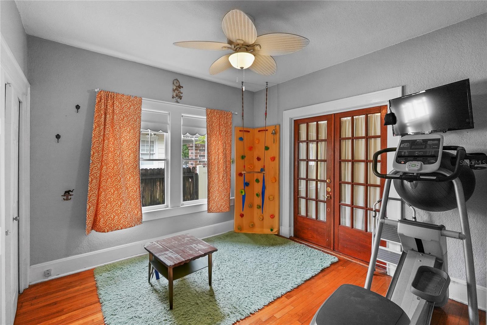 Image 14 of 51 For 714 Woodward Street
