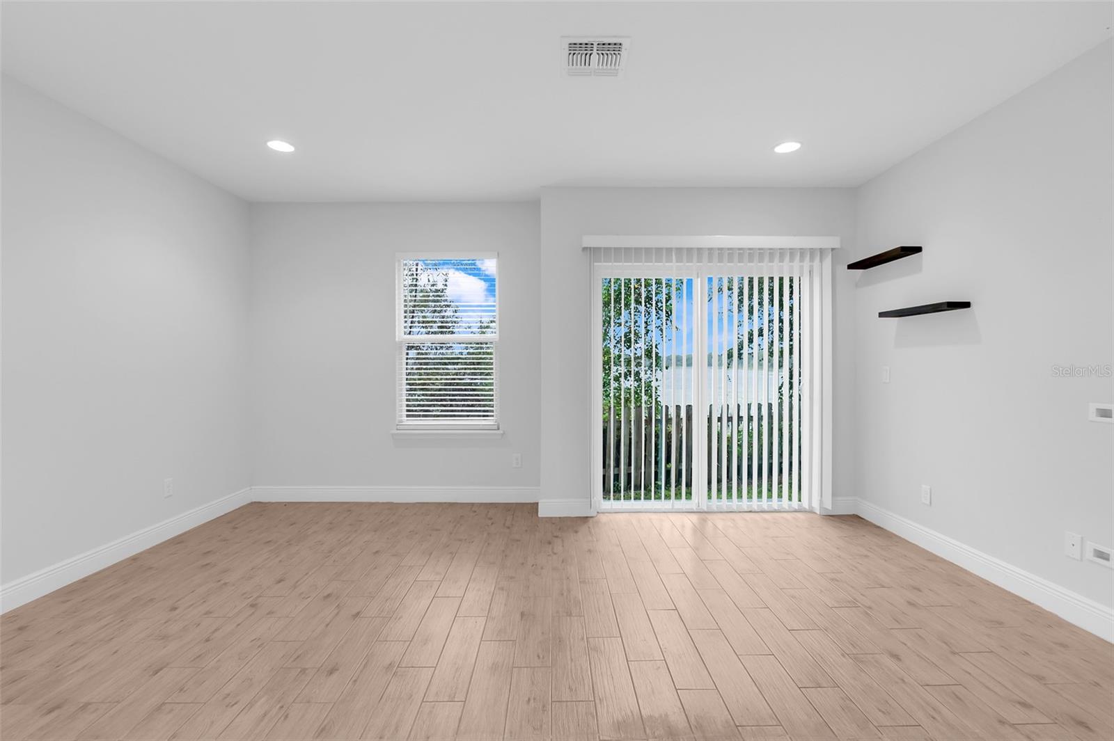 Image 7 of 47 For 226 Haversham Road