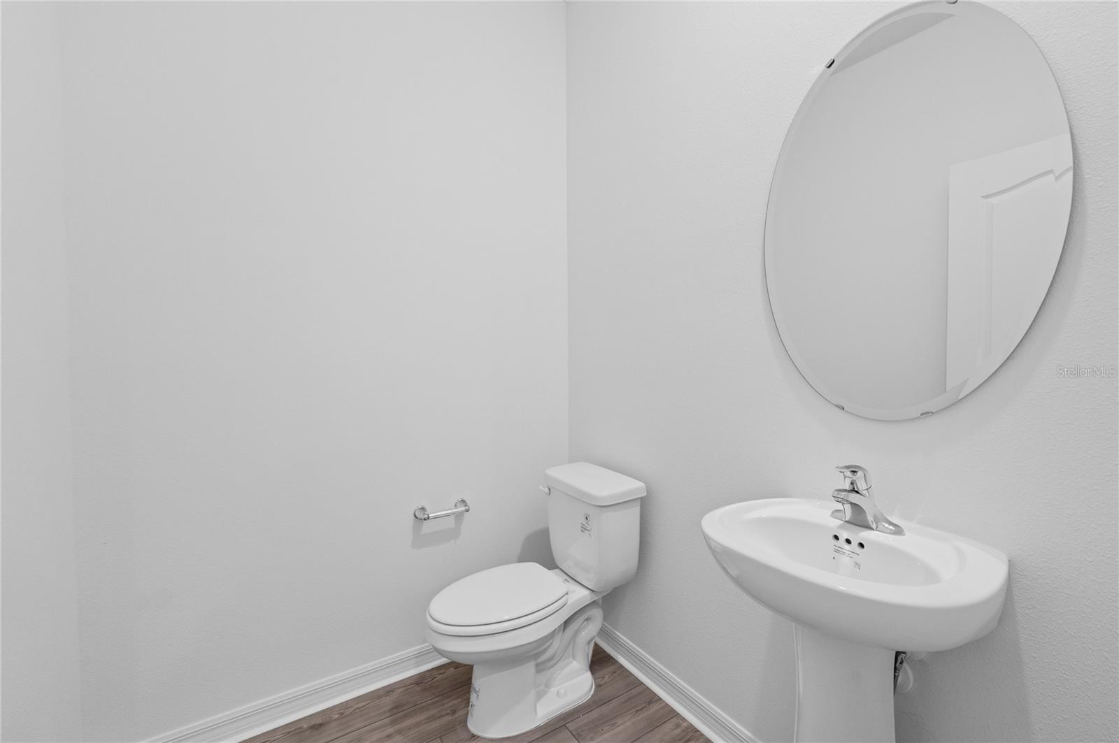 Image 10 of 24 For 547 Bay Leaf Drive