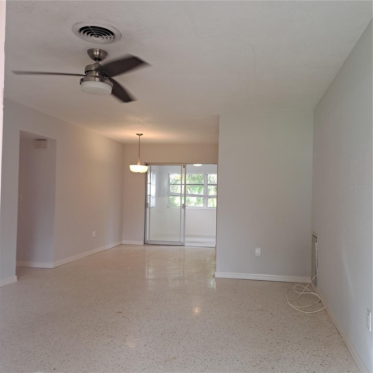 Image 5 of 25 For 2715 45th Street S