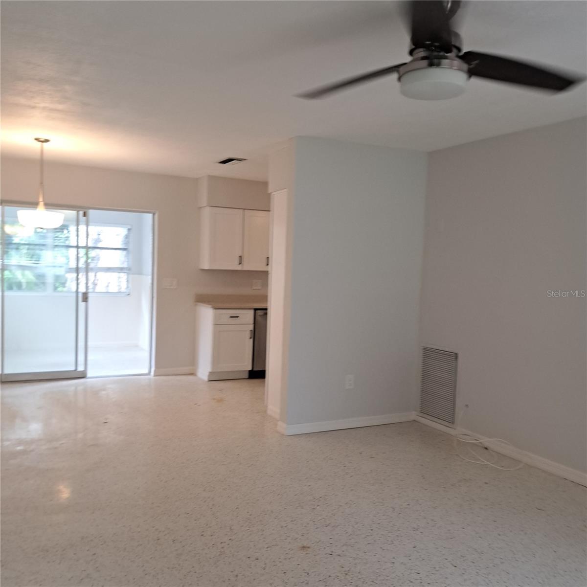Image 6 of 25 For 2715 45th Street S