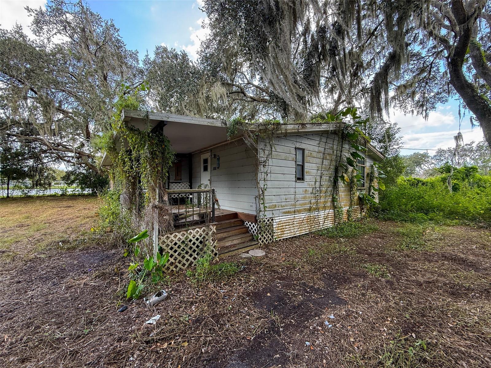 Image 5 of 20 For 3235 Oakwood Drive