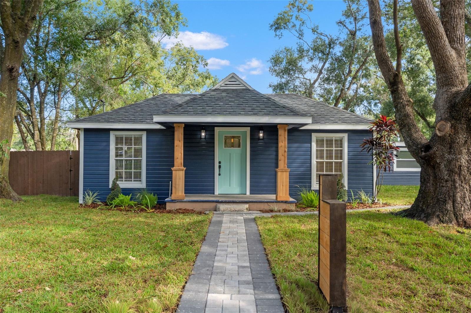 Details for 1715 Hollywood Street, TAMPA, FL 33604