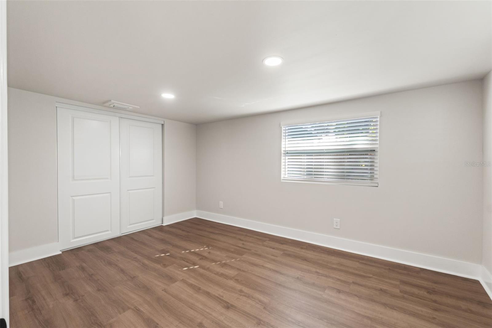Image 43 of 62 For 1715 Hollywood Street