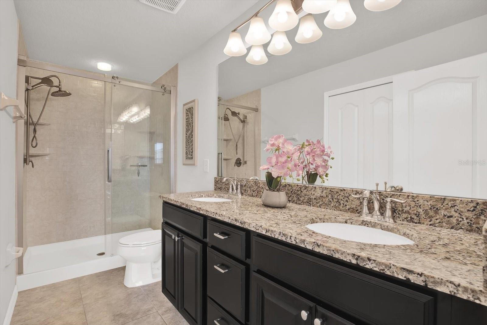 Image 16 of 47 For 10959 Verawood Drive