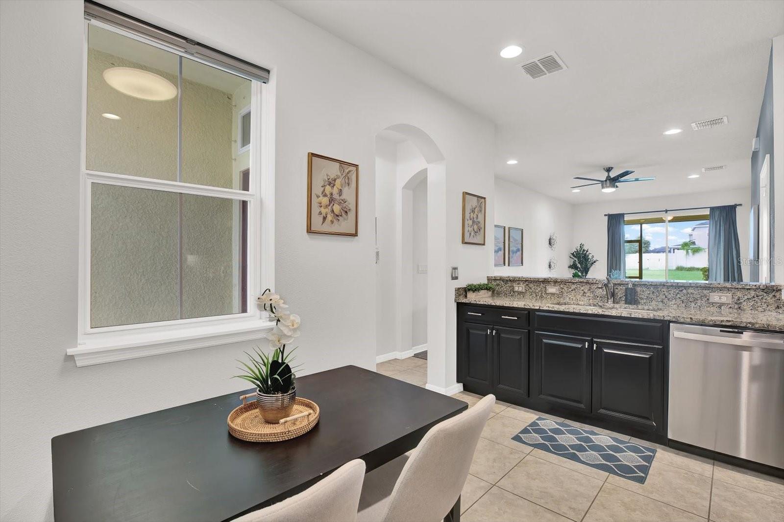 Image 5 of 47 For 10959 Verawood Drive