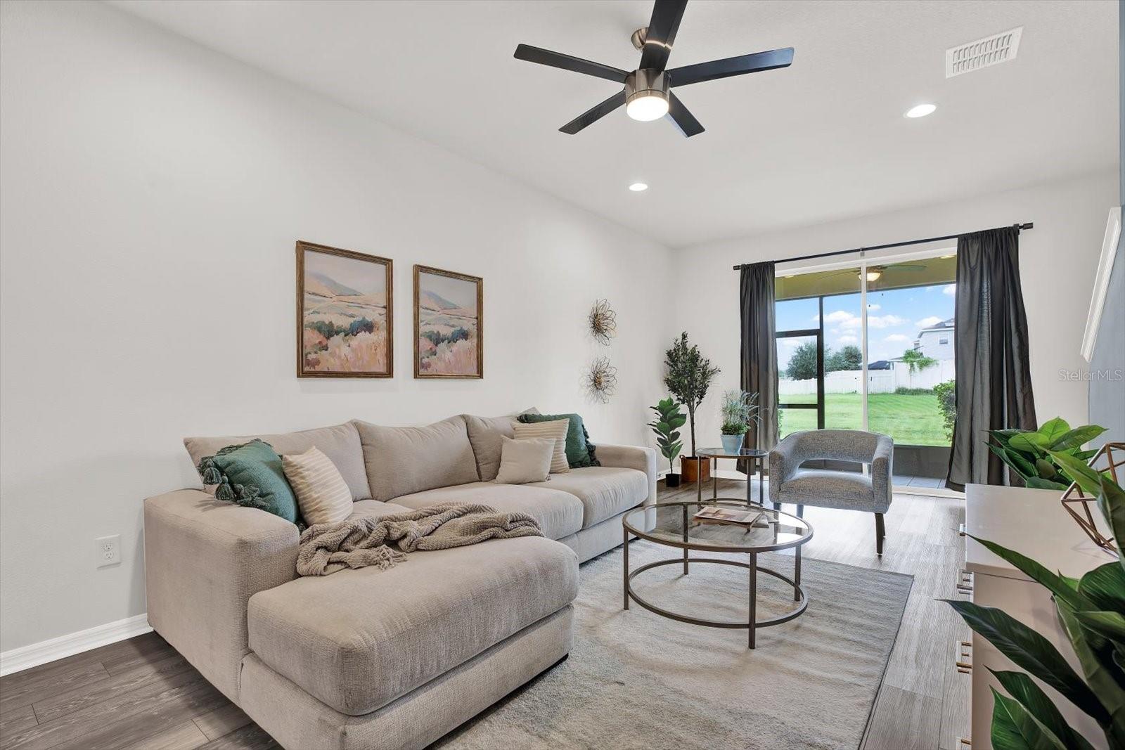 Image 8 of 47 For 10959 Verawood Drive