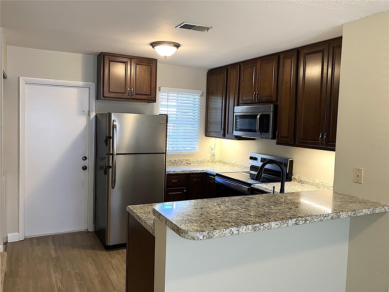Image 12 of 36 For 3401 Wyoming Circle 0