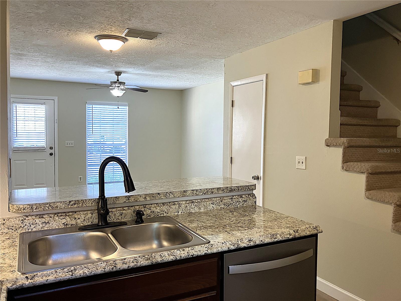 Image 17 of 36 For 3401 Wyoming Circle 0