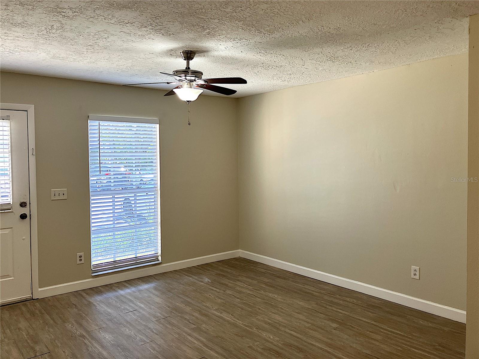 Image 6 of 36 For 3401 Wyoming Circle 0