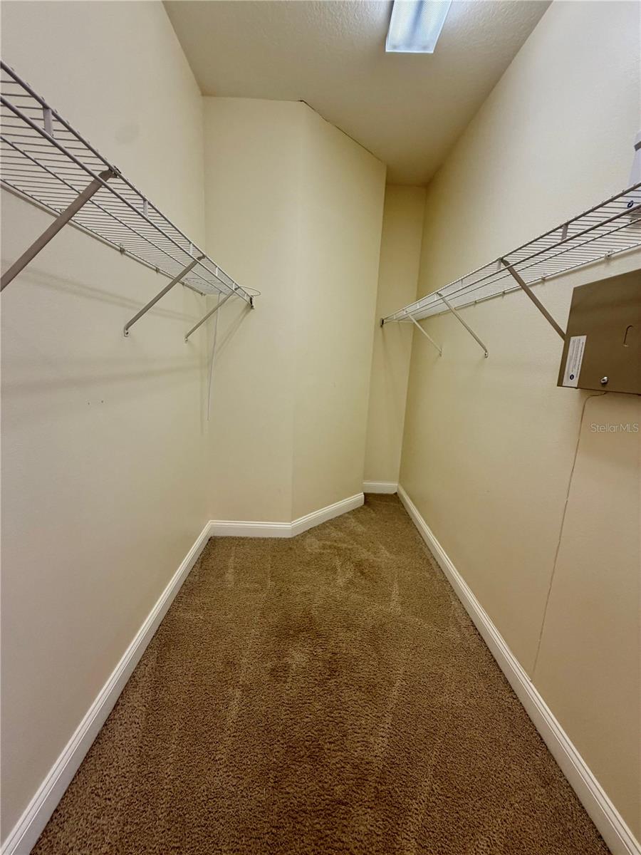 Image 11 of 17 For 6825 Kissimmee Street