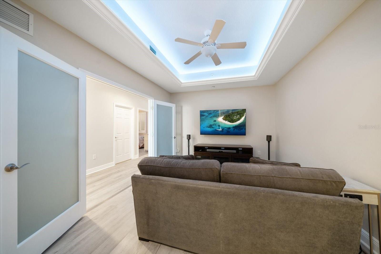 Image 28 of 40 For 17745 Gulf Boulevard 702