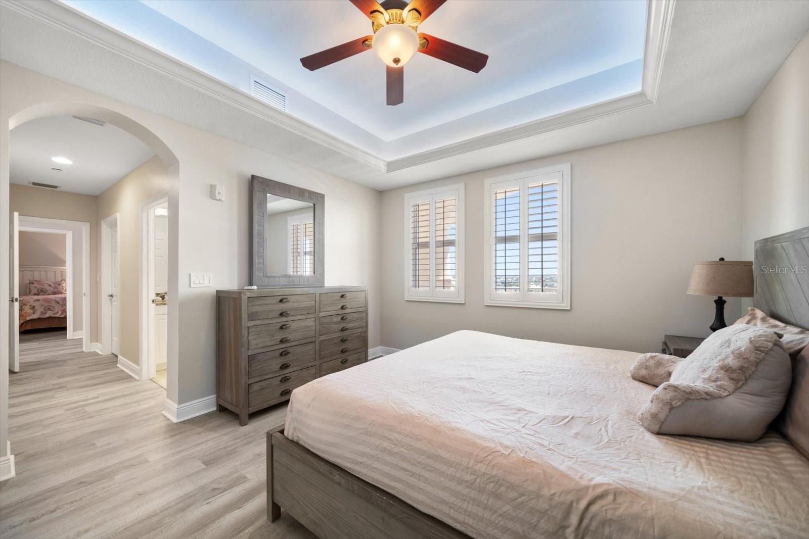 Image 30 of 40 For 17745 Gulf Boulevard 702