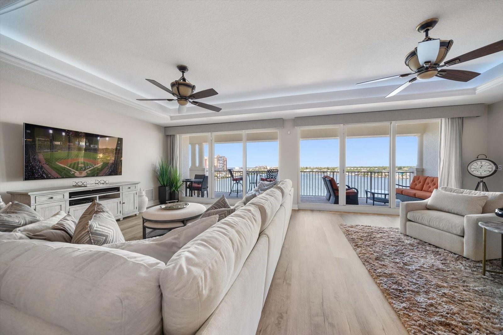 Image 6 of 40 For 17745 Gulf Boulevard 702