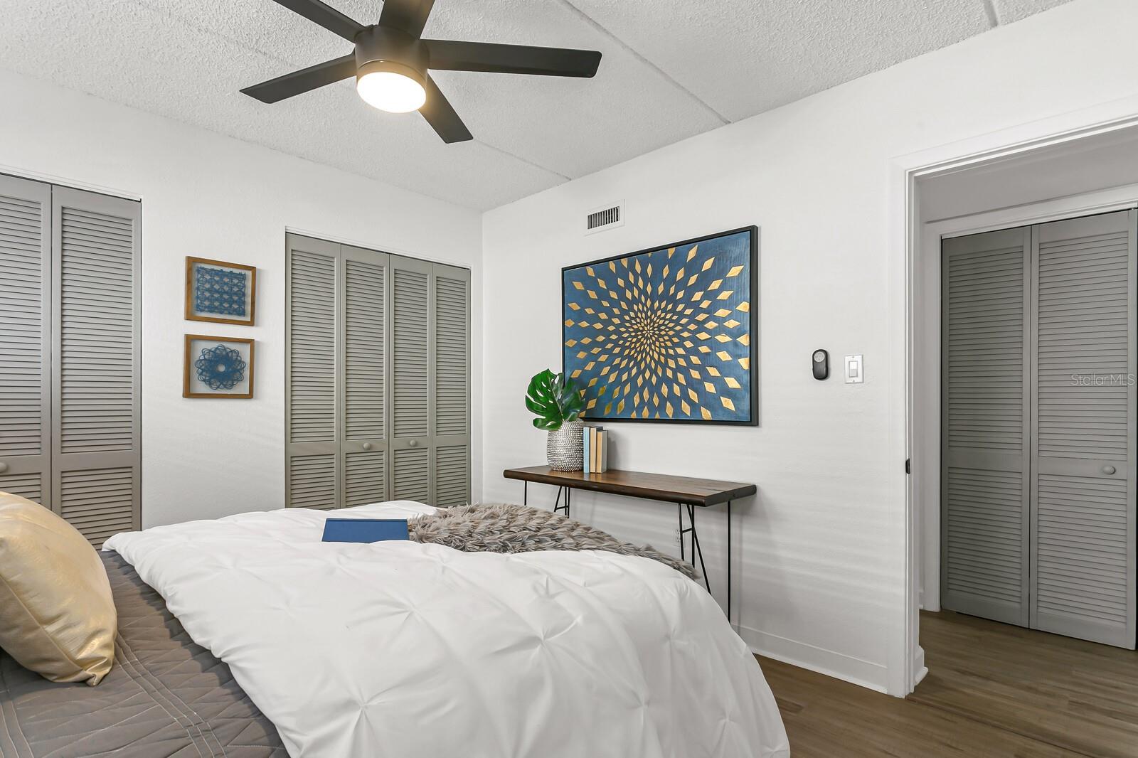 Image 12 of 15 For 807 Howard Avenue 105