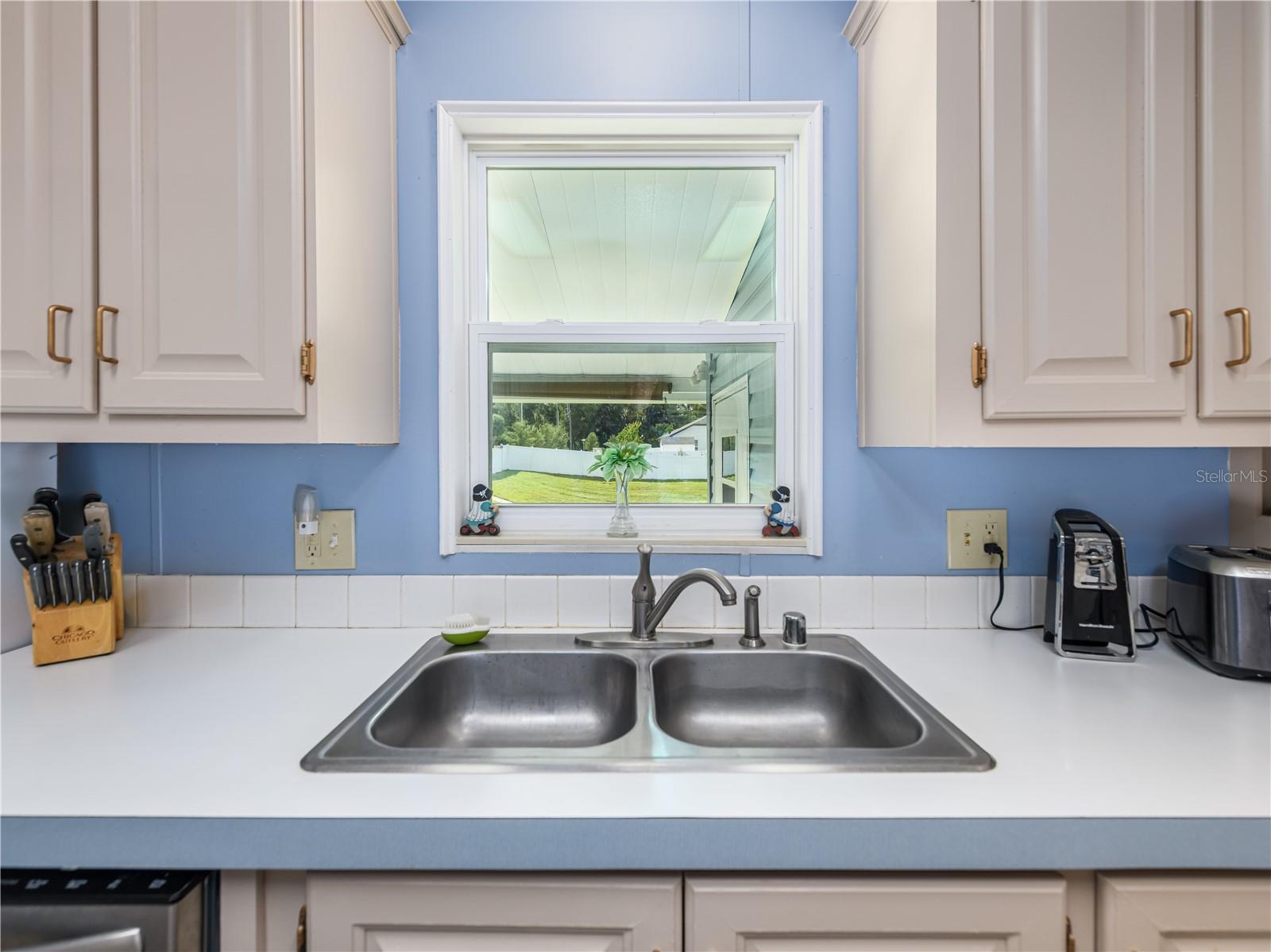 Image 11 of 40 For 4050 Carefree Way