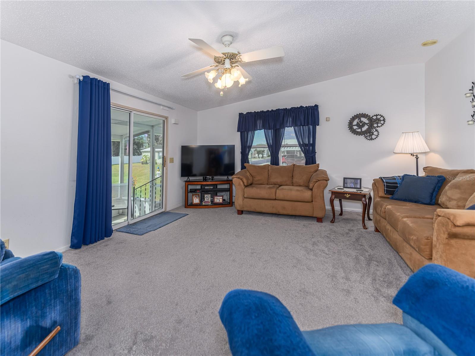 Image 5 of 40 For 4050 Carefree Way