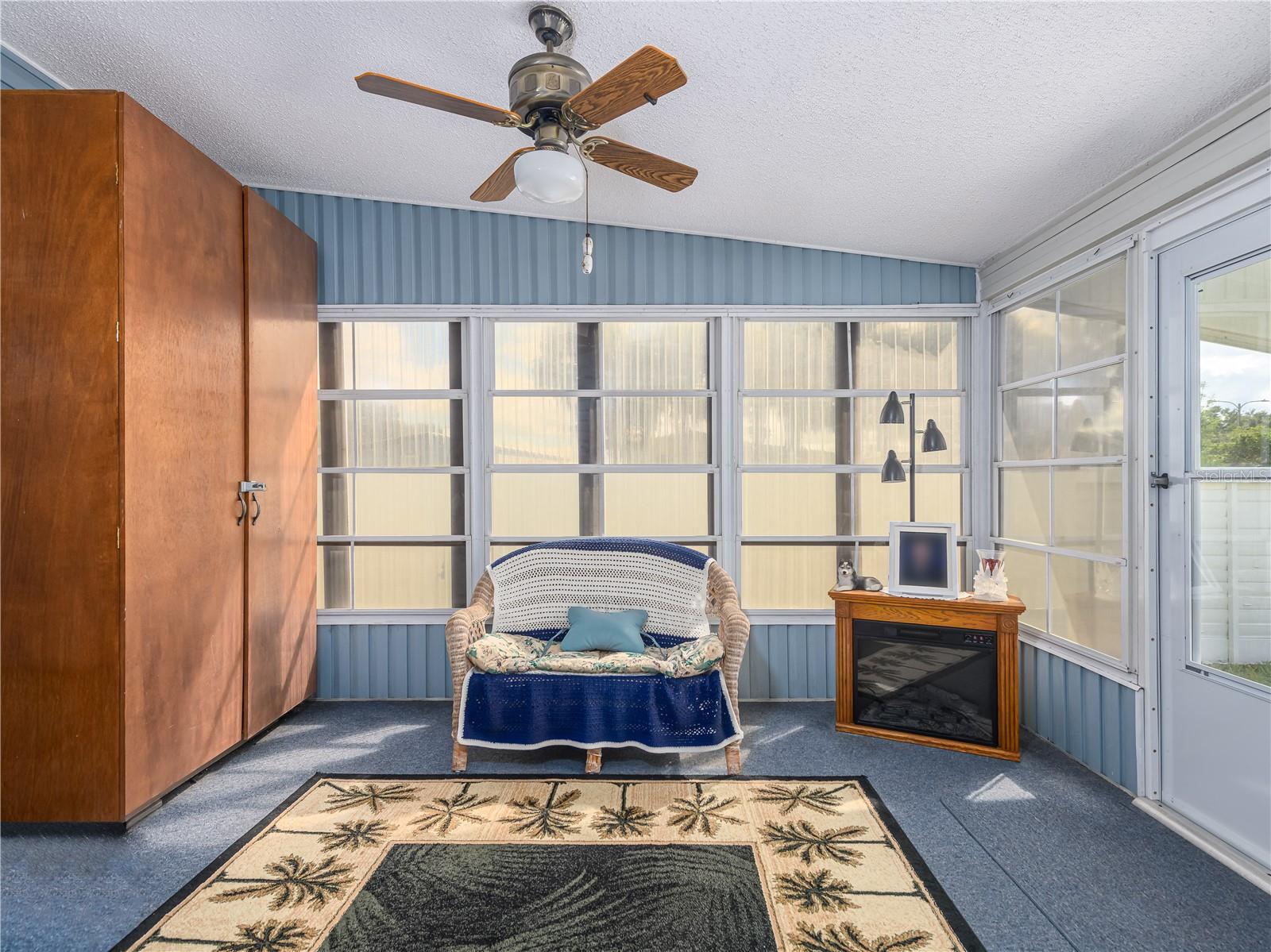 Image 6 of 40 For 4050 Carefree Way